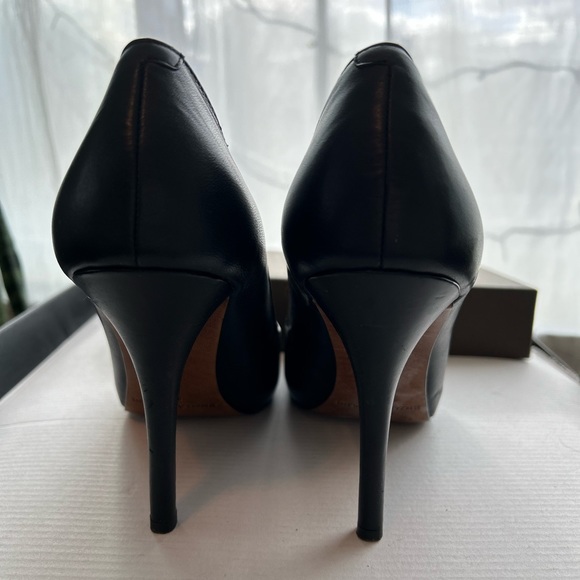 Black Peep Toe Dress Heels - Leather, hidden platform, size 8.5 - Picture 2 of 10
